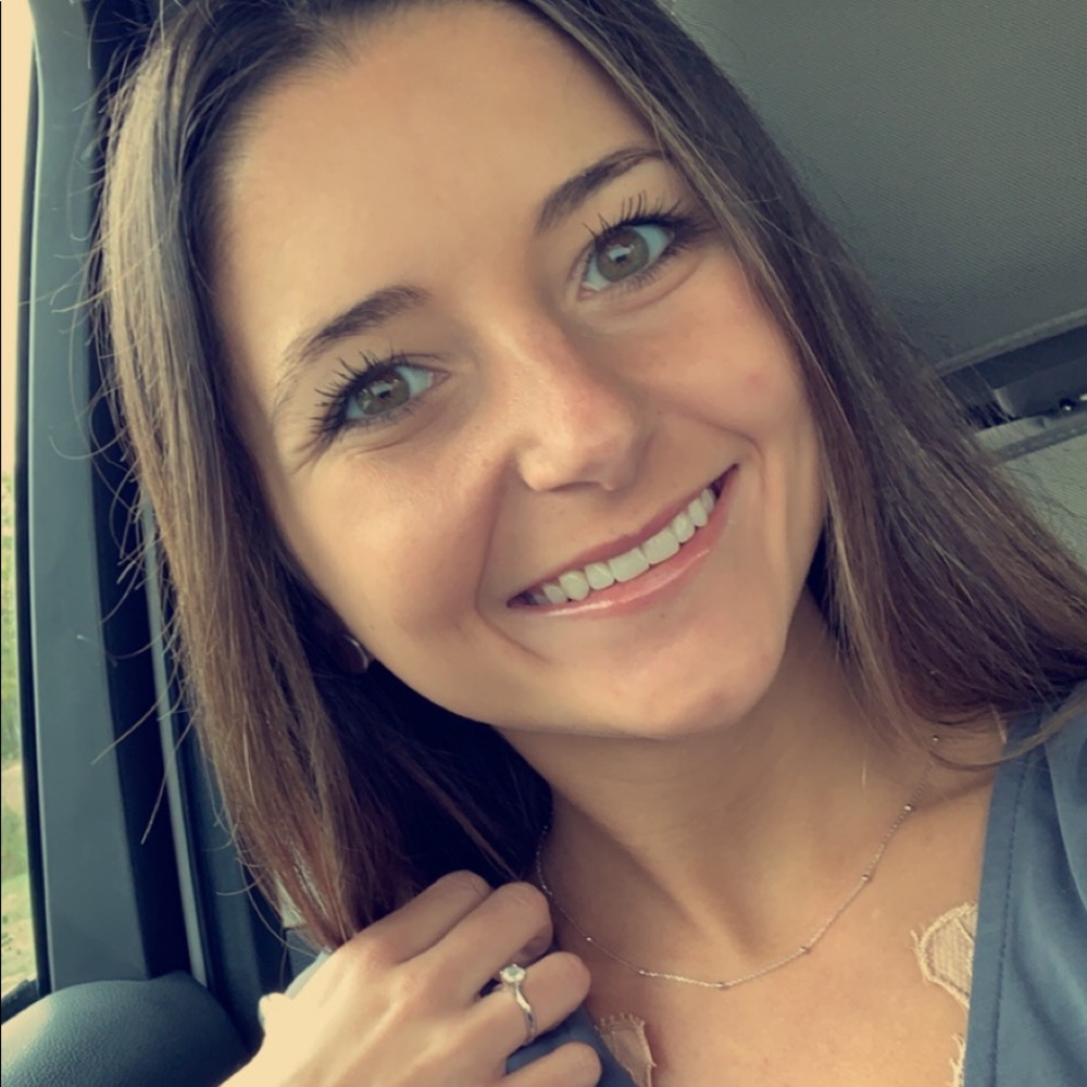 Meet your Posher, Sarah